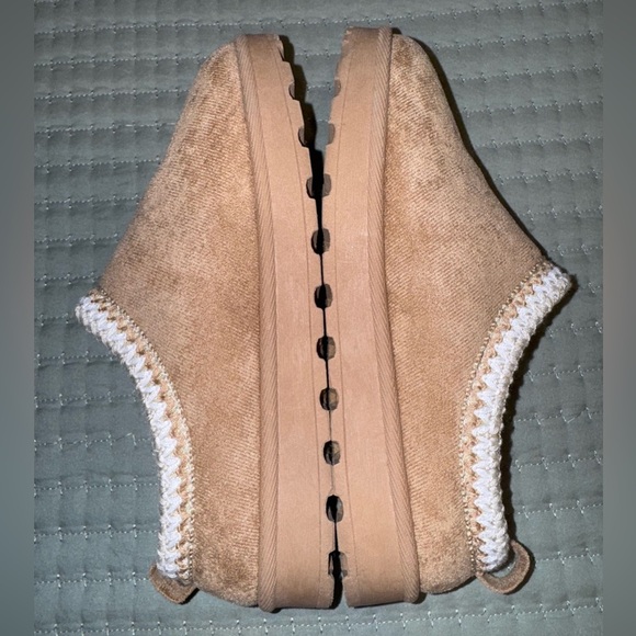 Olivia & Kate Slip-On Shoes. Super soft. Worn once! Size women’s 8.5 - Picture 8 of 10